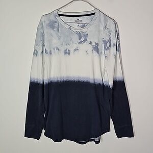 Hollister medium blue and white curved hem long sleeve shirt